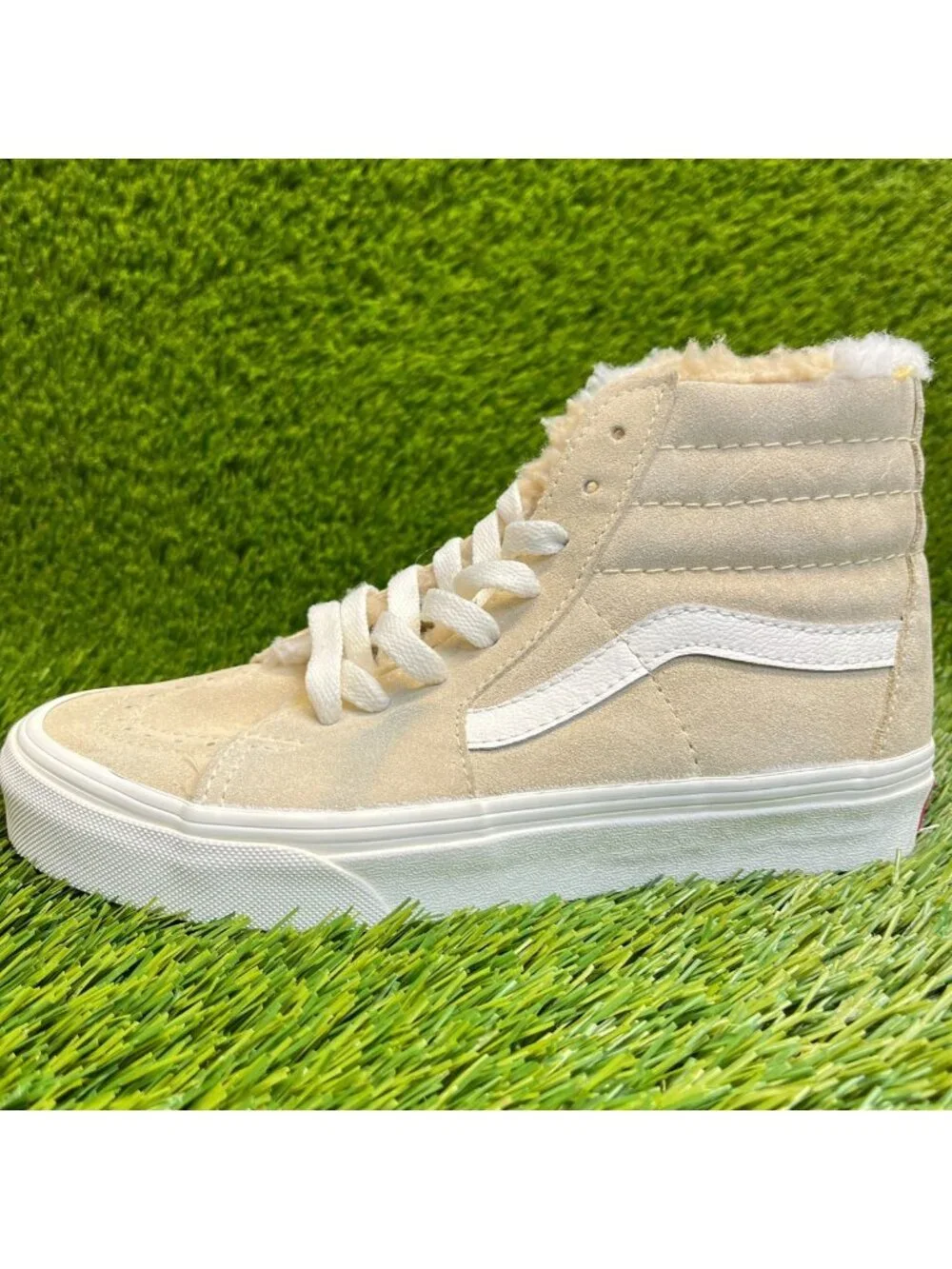 Vans Sk8 Hi Cozy Hug Biscotti Womens Size 5.5 Beige Athletic Skate Shoes Sneaker